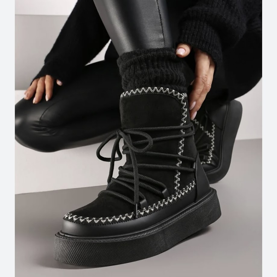 Stivaletto modello Ugg pelliccia interna donna