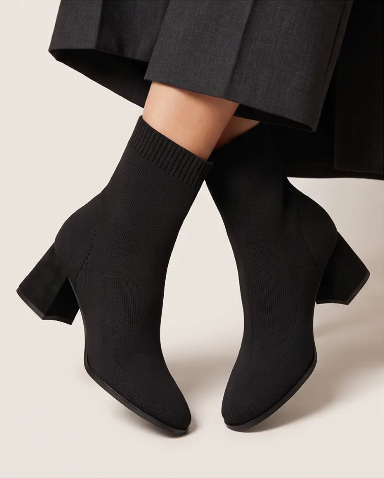 Tronchetto sagomato tacco 6 scarpe casual donna